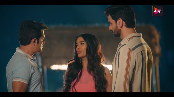 Screenshot Of Honeymoon Suite Room No 911 2023 Hindi Season 01 Episodes 04 To 06 AltBalaji WEB Series