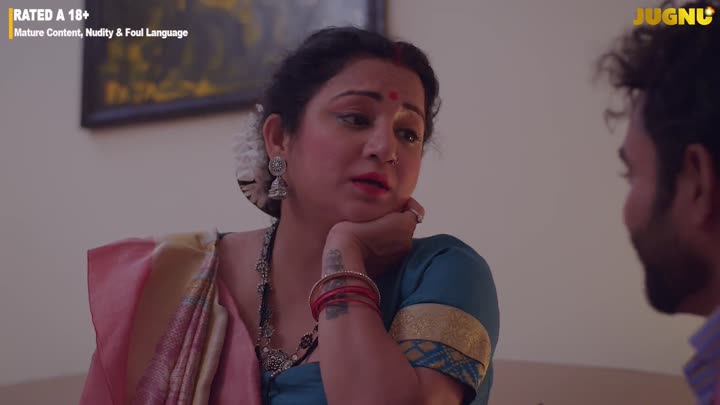 Screenshot Of Pati Patni Aur Who (2025) Hindi Season 01 Part 01 Jugnu WEB Series